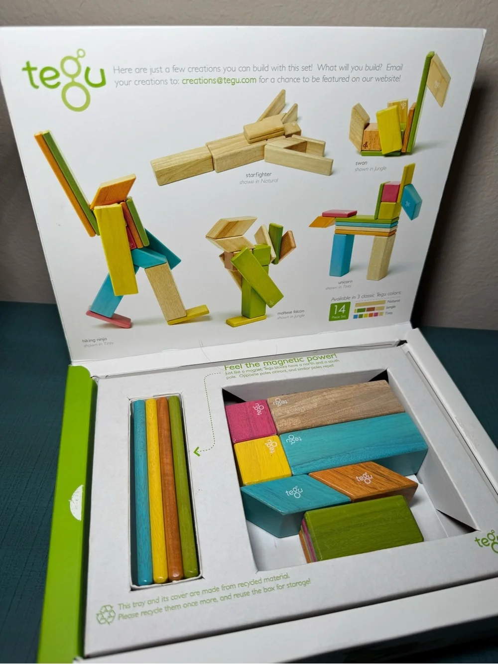 Tegu 14 pieces magnetic wooden blocks